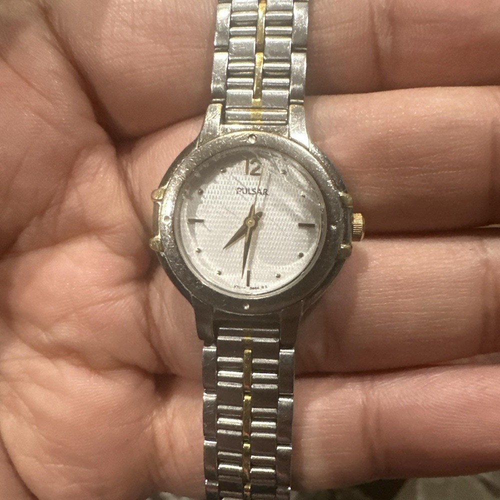 Working Pulsar Dainty Womens Watch Two Tone New Battery 25mm Dial Fit 6 In Wrist